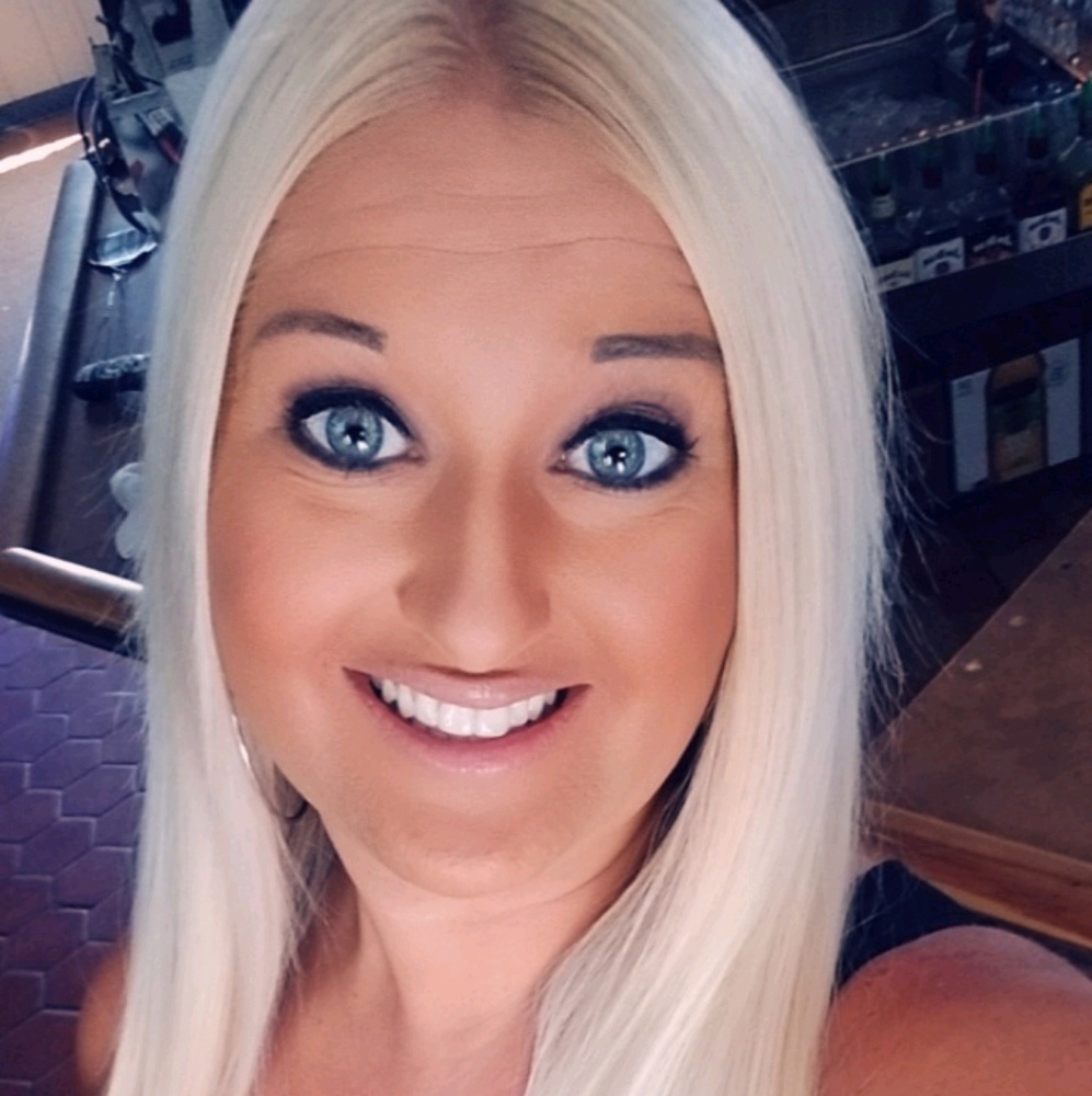 Meet your Posher, Valerie